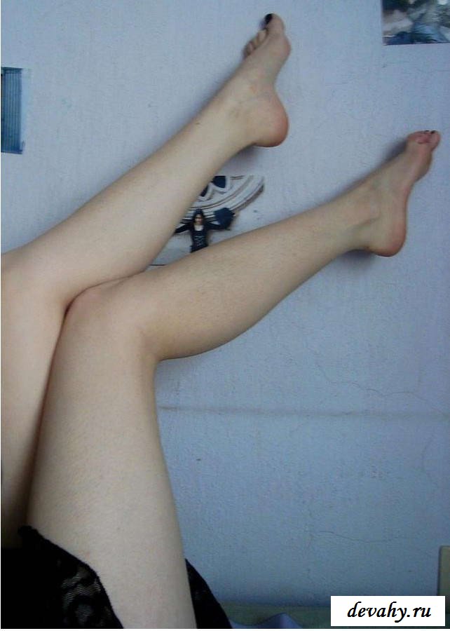 Бледное туловище 20-летней модели (Пятнадцать эро фото)